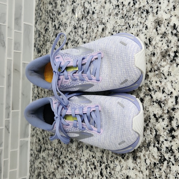 Brooks Shoes Lilac Purple Brooks Ghost 4 Running Shoes Sz 7 W
